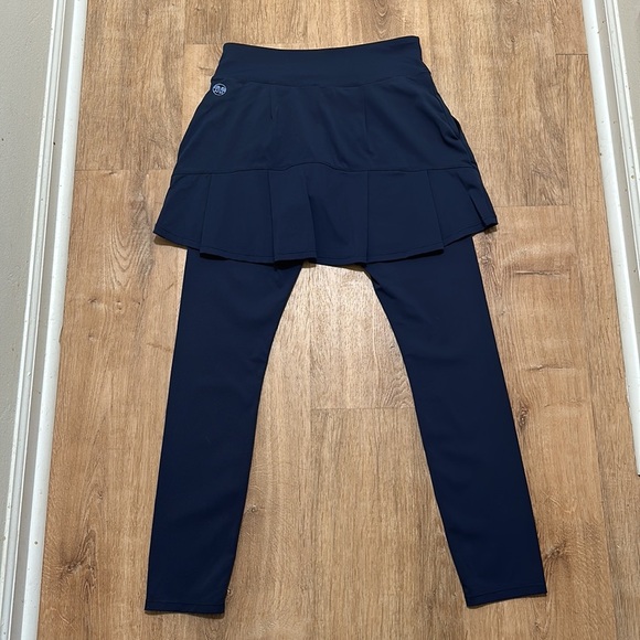 RENWICK | Skirted Legging in Navy - Picture 6 of 9